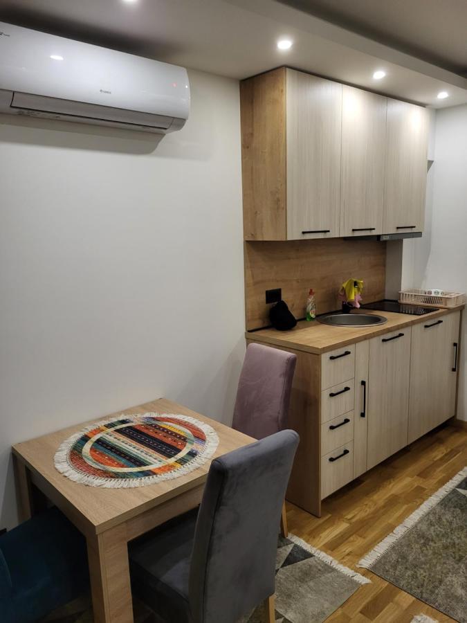 Lux Apartmani Bajova Cetinje Ngoại thất bức ảnh